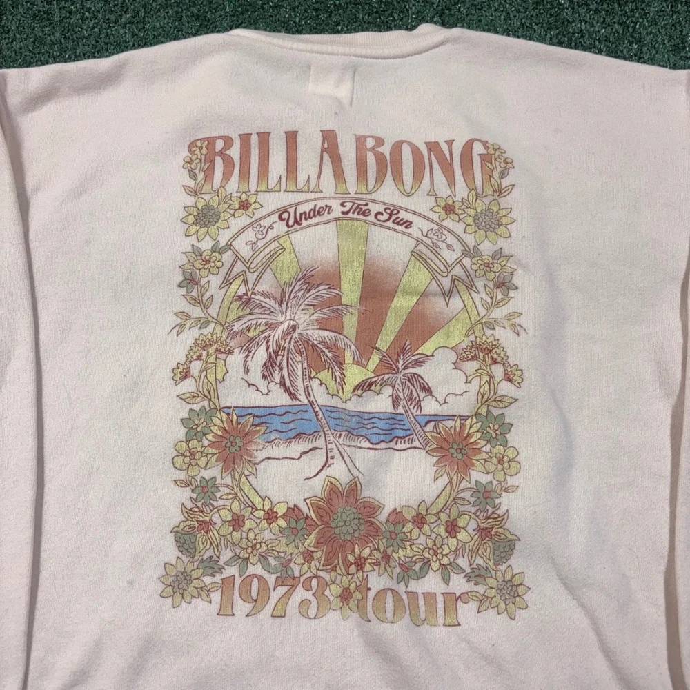 Billabong crewneck sweatshirt